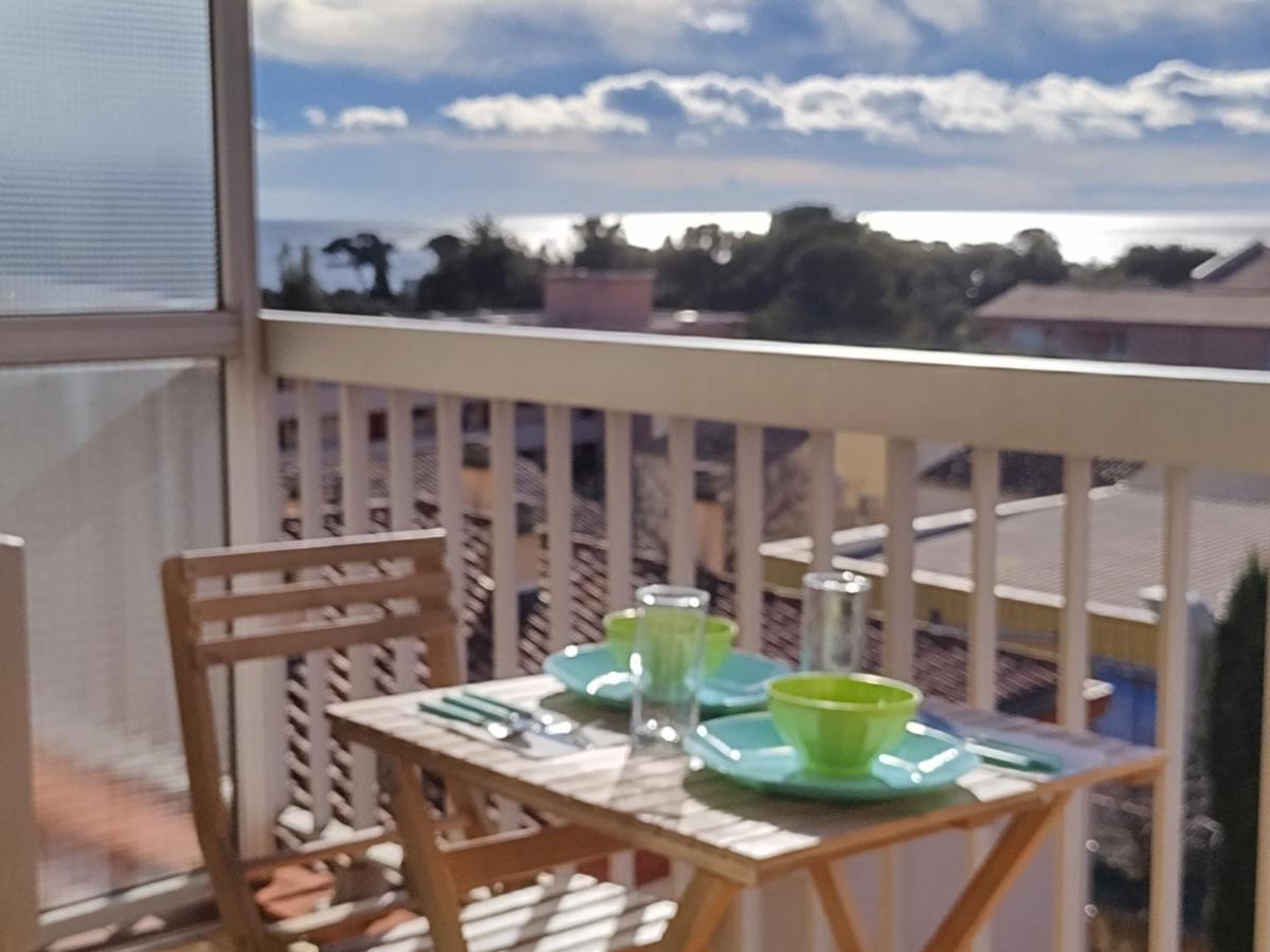 Studio Tout A Pied - Vue Sur Mer Saint Aygulf Extérieur photo